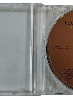 (2007) Garth Brooks - The Ultimate Hits Music CD, DISC 1 ONLY!